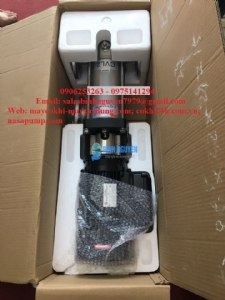 Máy Bơm Trục Đứng EWARA CVL 10-16T