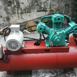 Kch nng ng?m  t th?y l?c 3 t?n LAUNCH TLT 630A