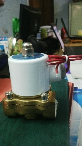 Kch nng ng?m  t th?y l?c 3 t?n LAUNCH TLT 630A
