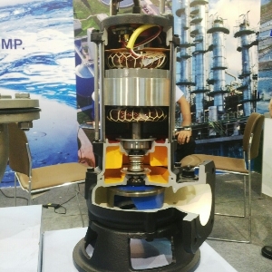 Kch nng ng?m  t th?y l?c 3 t?n LAUNCH TLT 630A