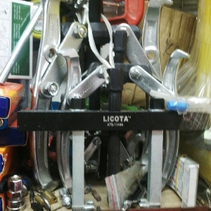 Kch nng ng?m  t th?y l?c 3 t?n LAUNCH TLT 630A