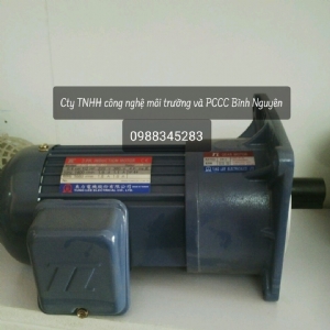 Kch nng ng?m  t th?y l?c 3 t?n LAUNCH TLT 630A