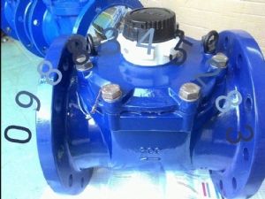 Kch nng ng?m  t th?y l?c 3 t?n LAUNCH TLT 630A