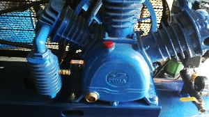 Kch nng ng?m  t th?y l?c 3 t?n LAUNCH TLT 630A