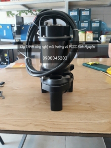 Kch nng ng?m  t th?y l?c 3 t?n LAUNCH TLT 630A