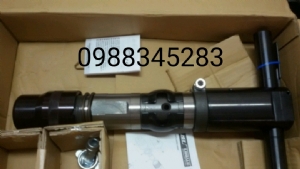 ĐỤC BÊ TÔNG KAWASAKI CB-20