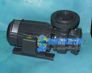 Máy Bơm Đồng Ruộng NTP YVP2100-12.2 40