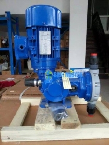 Kch nng ng?m  t th?y l?c 3 t?n LAUNCH TLT 630A