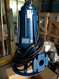 Kch nng ng?m  t th?y l?c 3 t?n LAUNCH TLT 630A