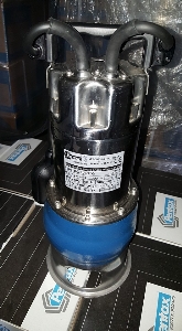 Kch nng ng?m  t th?y l?c 3 t?n LAUNCH TLT 630A