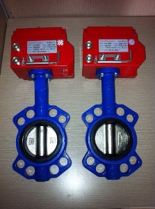 Kch nng ng?m  t th?y l?c 3 t?n LAUNCH TLT 630A