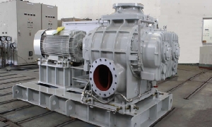 Kch nng ng?m  t th?y l?c 3 t?n LAUNCH TLT 630A