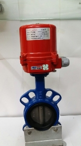 Kch nng ng?m  t th?y l?c 3 t?n LAUNCH TLT 630A